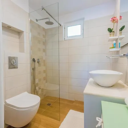 Philoxenia Ganossis * Ermioni