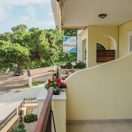 Philoxenia Ganossis * エルミオニ